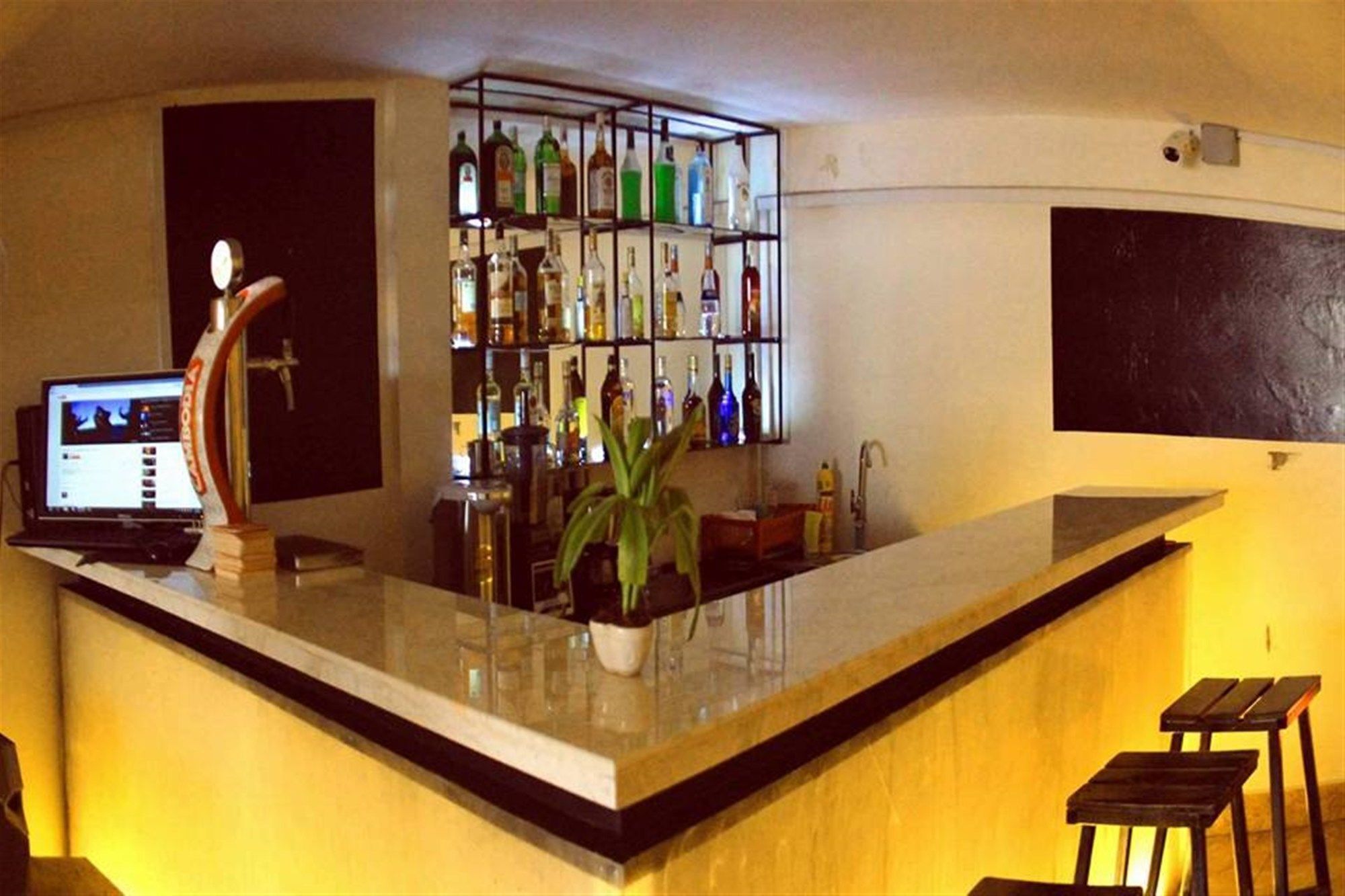 B52 Hostel Phnom Penh Luaran gambar
